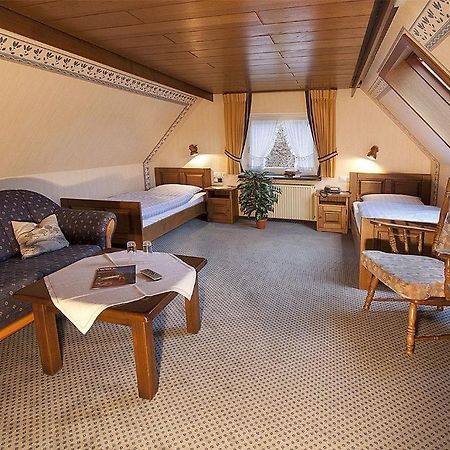 Landhaus Hirschberg Шмалленберг Номер фото